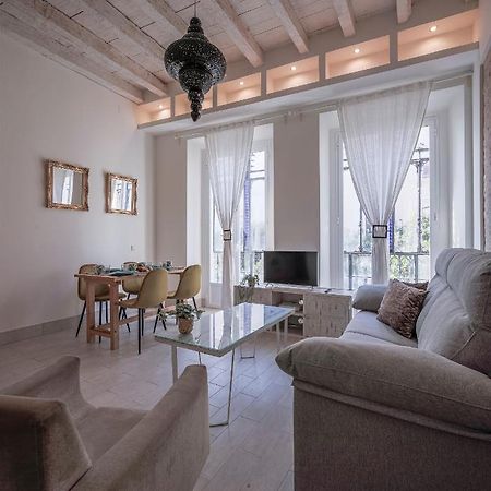 Julio Cesar Gran Apartamento De Lujo En El Centro De Sevilla Exterior foto